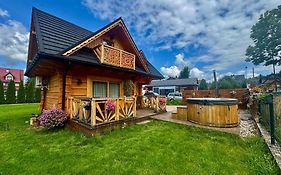 Góralska Osada Tatra House z jacuzzi